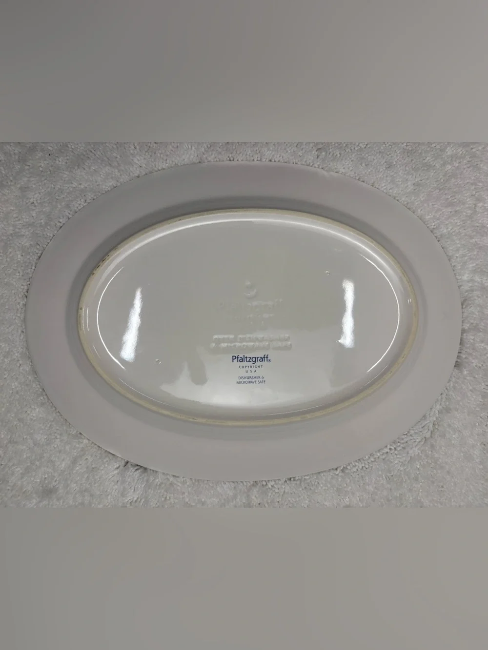 Pfaltzgraff Oreleans 12” Stoneware Oval Serving Platter.